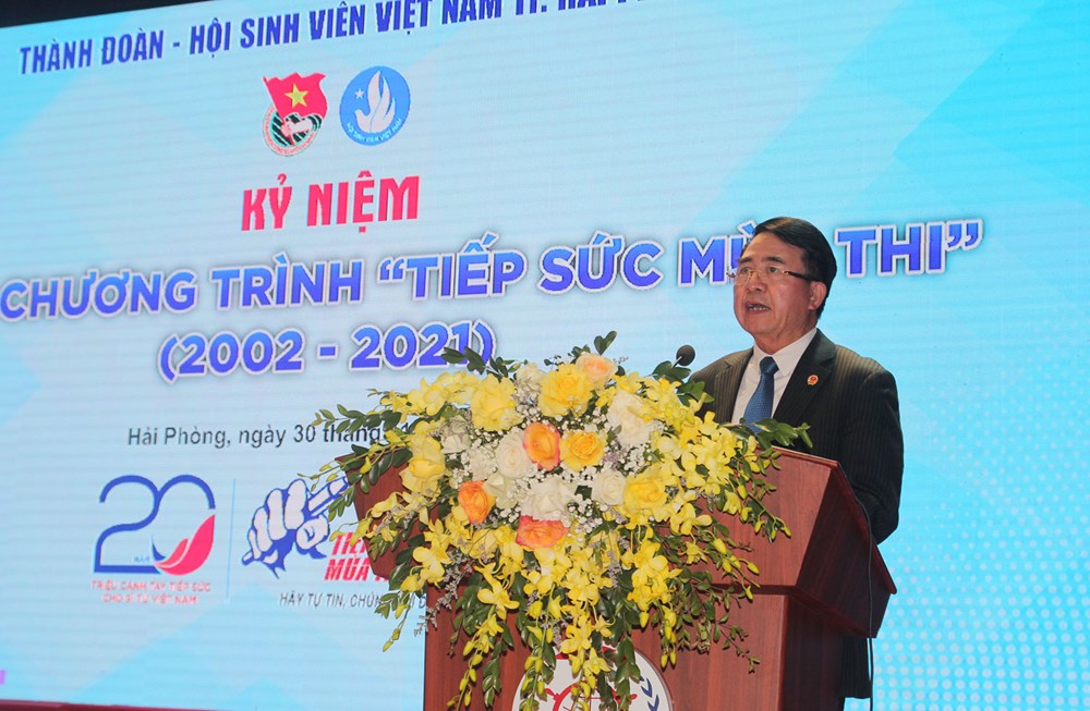 . Ông Lê Khắc Nam, Phó Chủ tịch UBND thành phố phát biểu chỉ đạo tại Chương trình