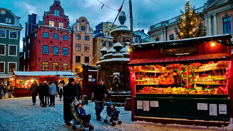 1 khu chợ dịp Giáng Sinh tại Thụy Điển