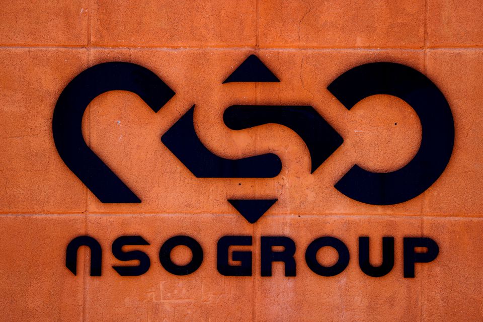 Logo của công ty mạng NSO Group của Israel. Ảnh: Reuters.