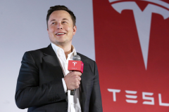 Học Elon Musk mua bán cổ phiếu công ty để sinh lời