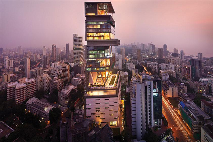 Dinh thự 27 tầng của tỷ phú giàu nhất châu Á Mukesh Ambani