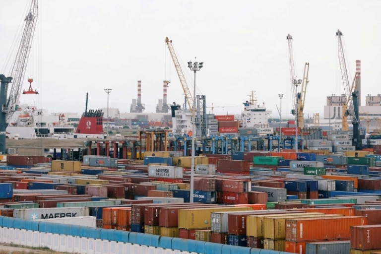 1 cảng xuất nhập khẩu của Tunisia