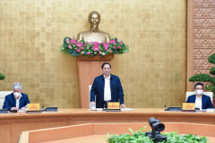 Thủ tướng Phạm Minh Chính: Chậm nhất tới 31/12 phải hoàn thành bằng được việc tiêm mũi 2 cho người từ 18 tuổi trở lên