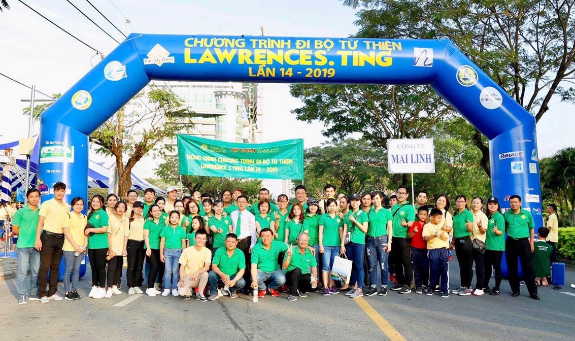 Cán bộ, nhân viên Tập đoàn Mai Linh tham gia chương trình Đi bộ từ thiện Lawrence S. Ting trong lần thứ 14 - 2019. Ảnh: Mai Linh