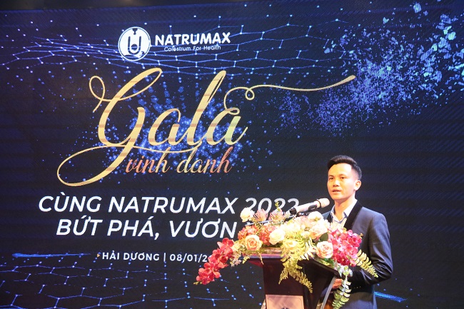 Ông Nguyễn Bá Hà - PCT HĐTV Natrumax Việt Nam phát biểu ý kiến tại Lễ Vinh danh.