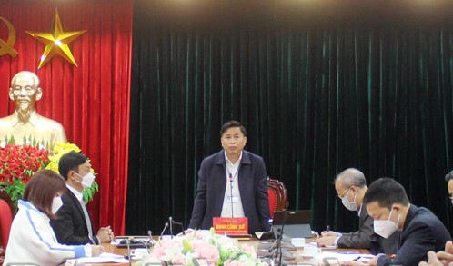 Phó Chủ tịch UBND tỉnh, Trưởng BCĐ phát triển KTTT tỉnh Hòa Bình Đinh Công sứ phát biểu kết luận hội nghị.