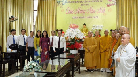Đồng Nai: Lãnh đạo tỉnh thăm và chúc Tết Ban Trị sự Phật giáo