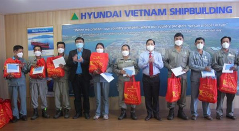 Khánh Hoà: Lãnh đạo tỉnh thăm và chúc Tết đoàn viên, người lao động