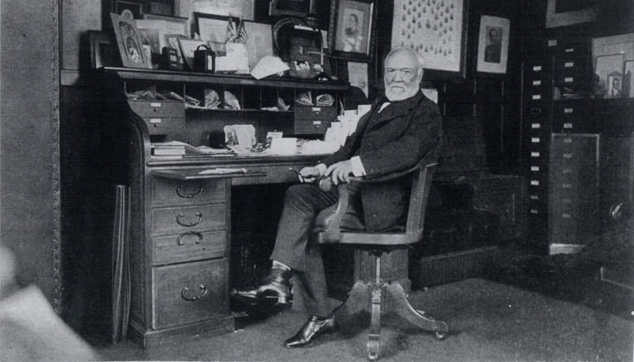 Ngoài khả năng lãnh đạo và cách đối nhân xử thế, Andrew Carnegie còn là một người bác ái và hảo tâm