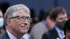 Bill Gates hối tiếc vì không hoà đồng thời còn học Harvard