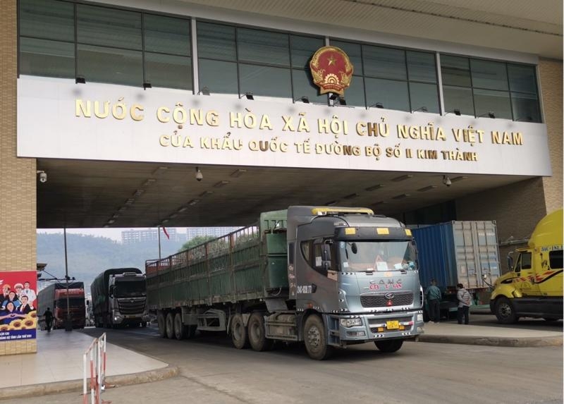 Bộ Công Thương khuyến cáo khi cửa khẩu Kim Thành tạm ngừng xuất khẩu