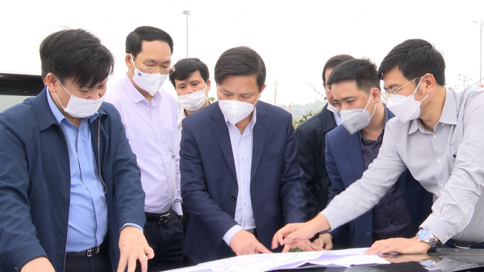 Phó Chủ tịch UBND tỉnh Phú Thọ- Phan Trọng Tấn kiểm tra tiến độ thực hiện các dự án về nhà ở, khu đô thị mới trên địa bàn thị xã Phú Thọ