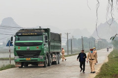 Thanh Hóa: Ra quân kiểm soát tải trọng phương tiện giao thông
