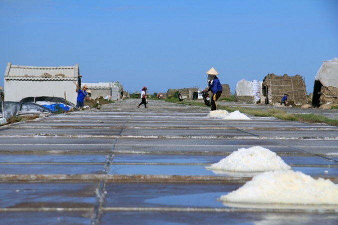 Thực tại ngành muối: Nhập khẩu mỗi năm hàng tỷ USD dù nhiều tiềm năng phát triển