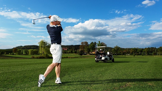 Vì sao golf lại là môn thể thao của người giàu?