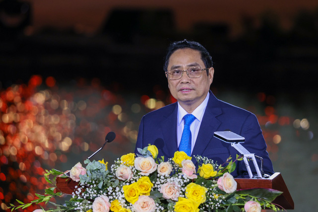 Thủ tướng Phạm Minh Chính có bài phát biểu quan trọng tại lễ khai mạc Năm Du lịch quốc gia 2022 với chủ đề “Quảng Nam - Điểm đến du lịch xanh” - Ảnh: VGP/Nhật Bắc