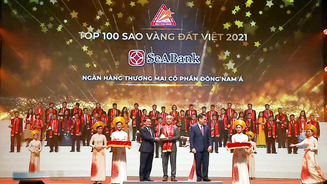 SeABank xuất sắc lọt “Top 100 doanh nghiệp Sao Vàng đất Việt năm 2021”.
