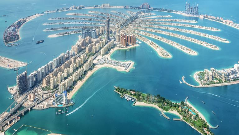 Những ngôi nhà trên quần đảo Palm Jumeirah của Dubai đang được săn đón bởi những người mua giàu có ở Nga.