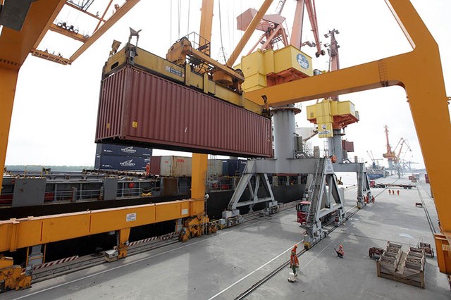 Tổng trị giá xuất nhập khẩu hàng hóa tháng 3/2022 của Việt Nam đạt mức cao kỷ lục