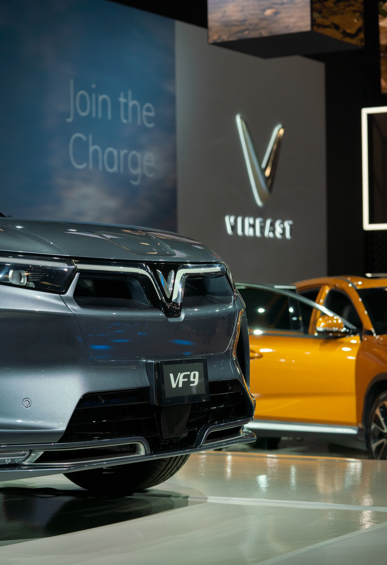 VinFast displayed 3 models of VF 7, VF 8, VF 9 and at the NYIAS 2022 exhibition.