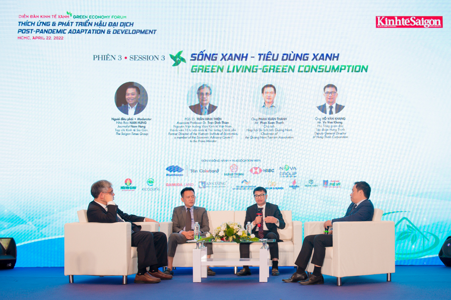 Ông Võ Văn Khang chia sẻ tiêu chí phát triển của Tập đoàn Hưng Thịnh tại “Diễn đàn Kinh tế xanh 2022”