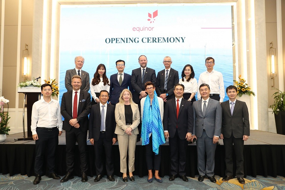 Opening ceremony of Equinor's representative office in Ha Noi, reaffirming Norway’s willing and determination to contribute to the development of Viet Nam’s offshore wind industry. (Photo: PH)