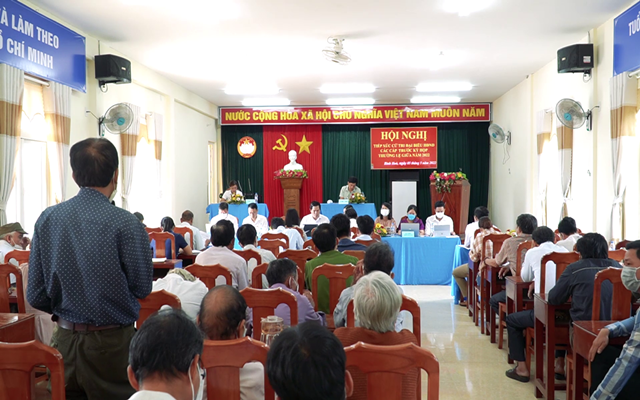Buổi gặp gỡ đã nhận nhiều ý kiến tâm huyết của các cử trị tại xã Bình Thuận, Huyện Bình Sơn, tỉnh Quảng Ngãi