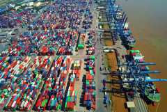 Bộ Tài chính đề nghị TP Hồ Chí Minh xem xét lại việc thu phí sử dụng hạ tầng cảng biển