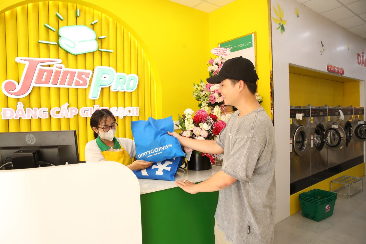 Toàn Việt Nam có khoảng 15.316 cửa hàng giặt ủi dân sinh với hơn 60% mở mới trong 3 năm trở lại đây