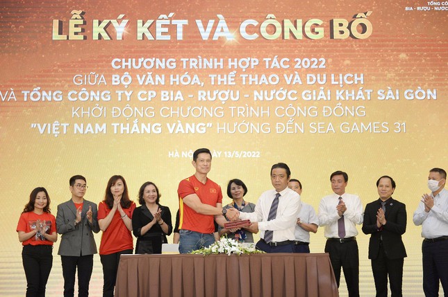 Lễ ký kết và công bố chương trình hợp tác năm 2022 giữa Bộ Văn hóa, Thể thao và Du lịch và Tổng Công ty Cổ phần Bia – Rượu – Nước giải khát Sài Gòn