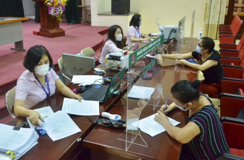 Ngân hàng CSXH Hà Tĩnh giải ngân gói tín dụng cho học sinh, sinh viên