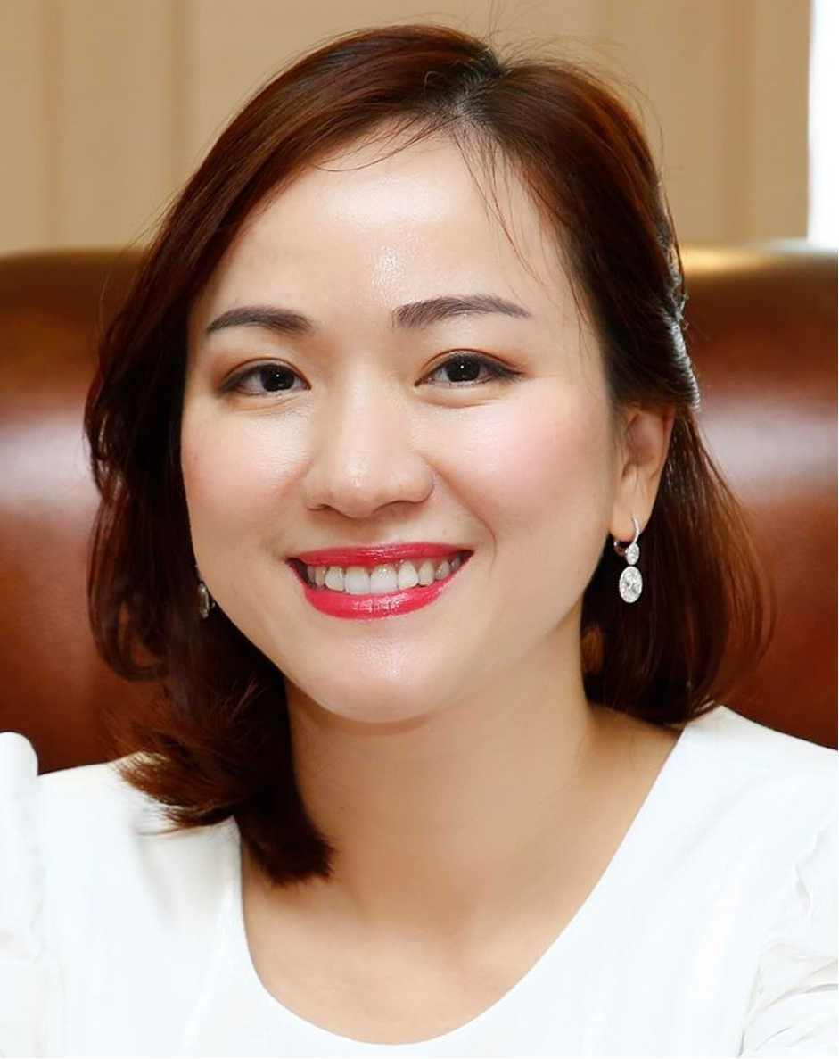 Ms. Le Thu Thuy - CEO of SeAbank.