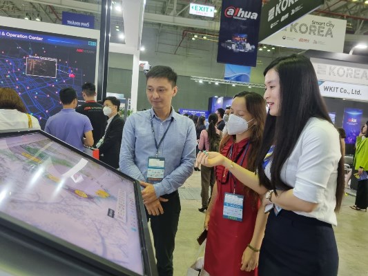 Triển lãm Quốc tế đô thị thông minh châu Á 2022: Nơi hội tụ nhiều "anh lớn" mảng công nghệ quốc tế