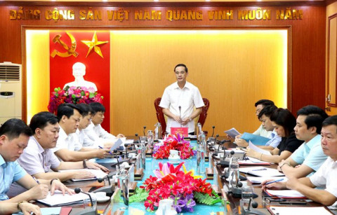 Chủ tịch Ủy ban MTTQ tỉnh Phú Thọ thực hiện công tác giám sát cán bộ, đảng viên tại huyện Đoan Hùng