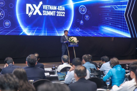 Ongoing "High-Level Forum "Vietnam - Asia Digital Transformation 2022"