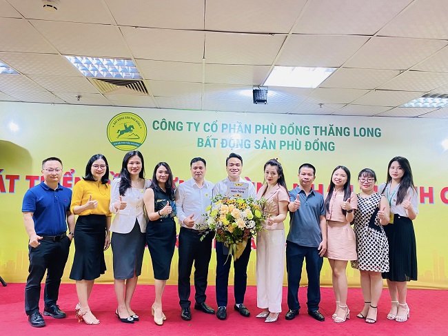 Các thành viên CLB Doanh nhân giao thương Hà Nội tham dự chương trình
