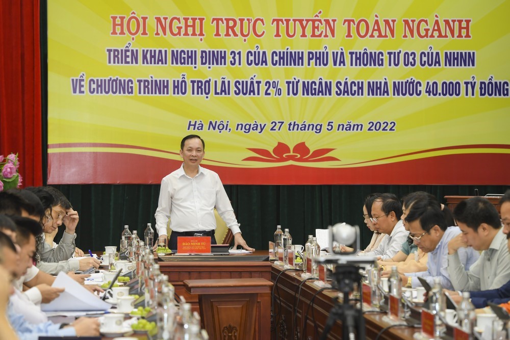 Phó Thống đốc thường trực Ngân hàng Nhà nước Đào Minh Tú chủ trì hội nghị trực tuyến triển khai nghị định 31 (nguồn: Bộ Công thương)
