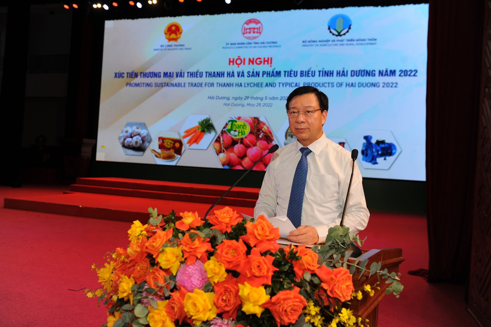 Đồng chí Phạm Xuân Thăng Bí thư Tỉnh ủy Hải Dương phát biểu tại hội nghị