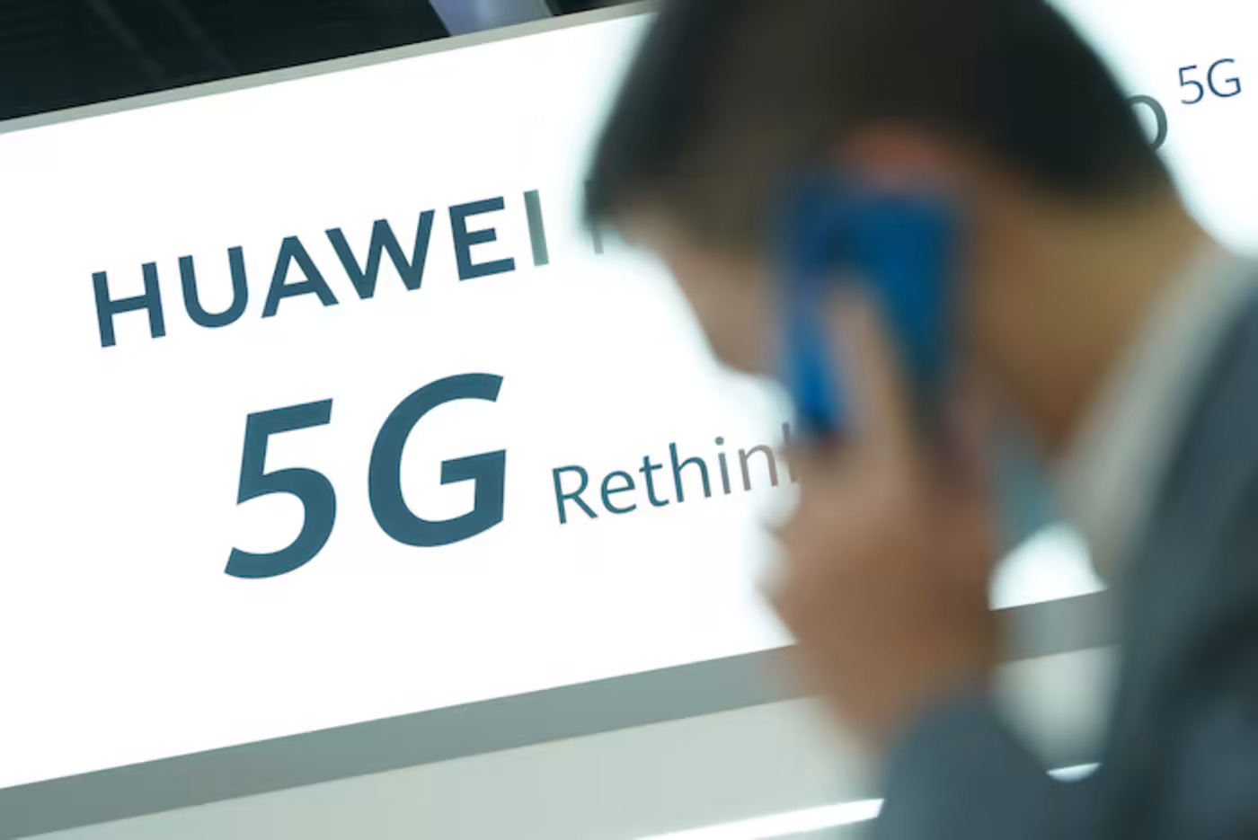 Tính đến cuối năm 2021, Huawei đã được cấp hơn 110.000 bằng sáng chế trên toàn thế giới.