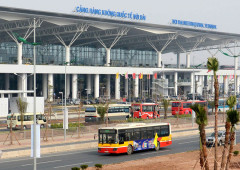 Khách tới sân bay Nội Bài đã vượt "đỉnh" trước dịch COVID