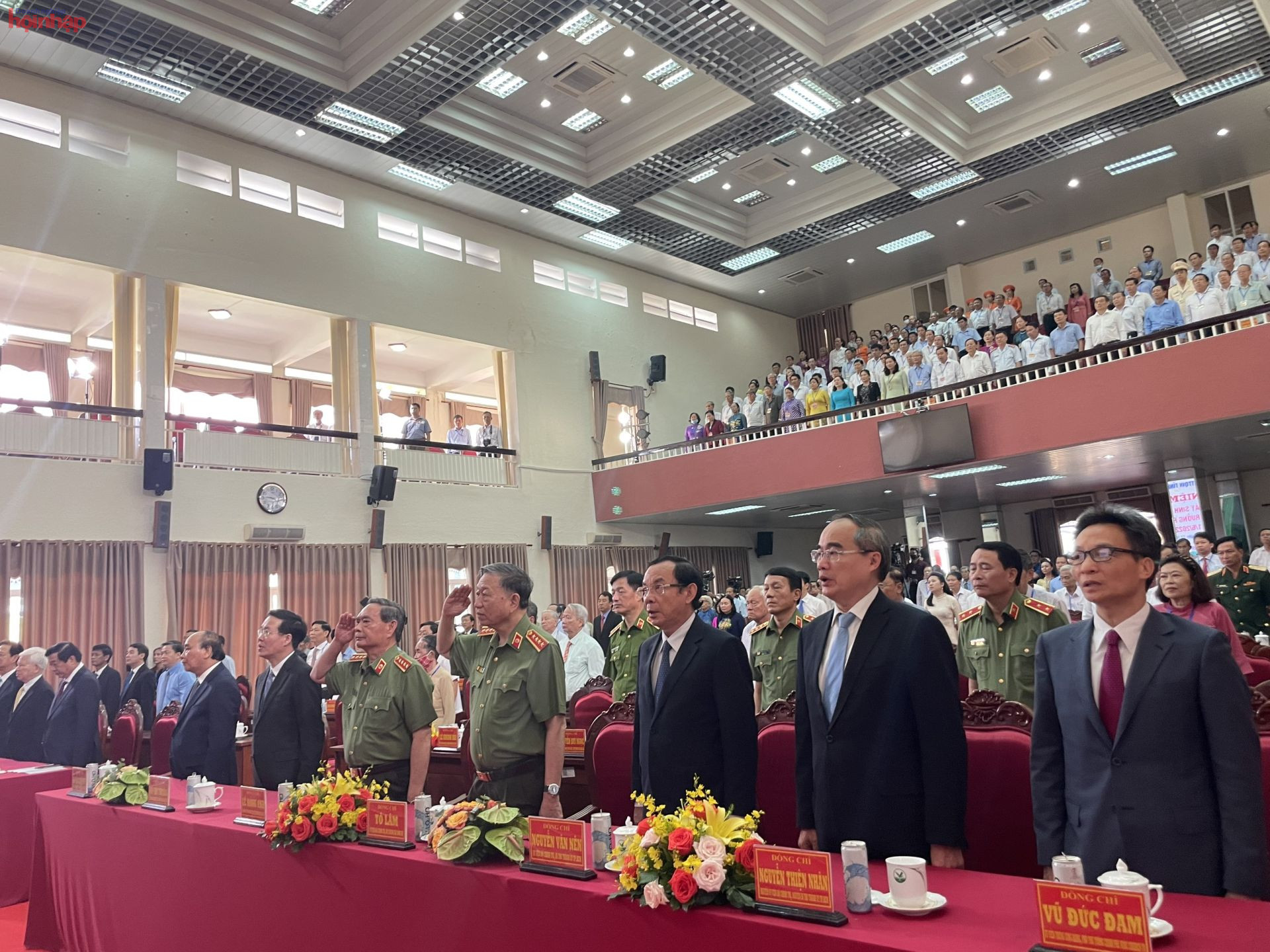 Đoàn lãnh đạo, nguyên lãnh đạo Đảng, Nhà nước dự lễ kỷ niệm 110 năm Ngày sinh Chủ tịch Hội đồng Bộ trưởng Phạm Hùng.. (Ảnh: Phạm.Giang)