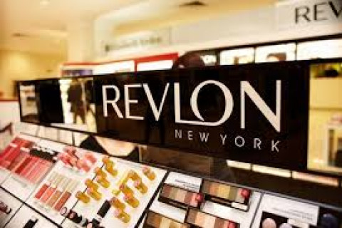 Revlon - Thương hiệu mỹ phẩm nổi tiếng 90 năm tuổi của Mỹ phá sản