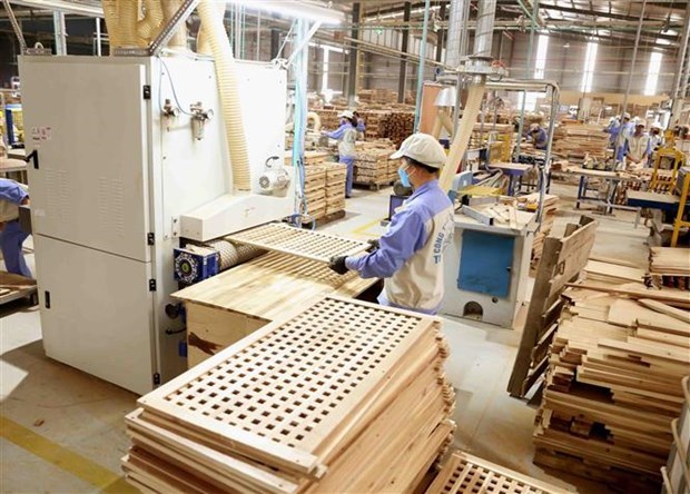 Wood products to be exported to the EU. (Photo: VNA)