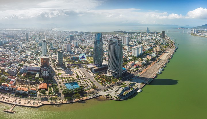 So với Hà Nội và TP.HCM, Đà Nẵng có lợi thế là giá thuê KCN còn rẻ, nguồn nhân lực dồi dào.