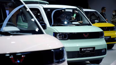 Mẫu xe điện giá rẻ của Trung Quốc sụt giảm doanh thu sau khi tăng giá bán