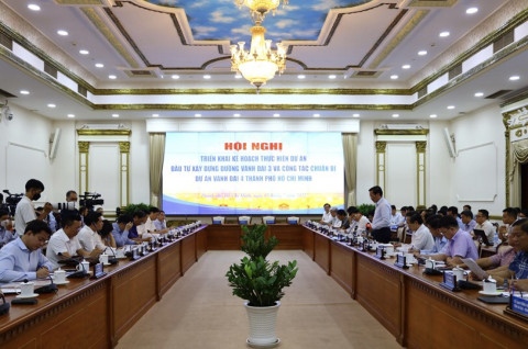 Hội nghị ký kết quy chế triển khai thực hiện xây dựng đường vành đai 3 và 4 tại TP. Hồ Chí Minh