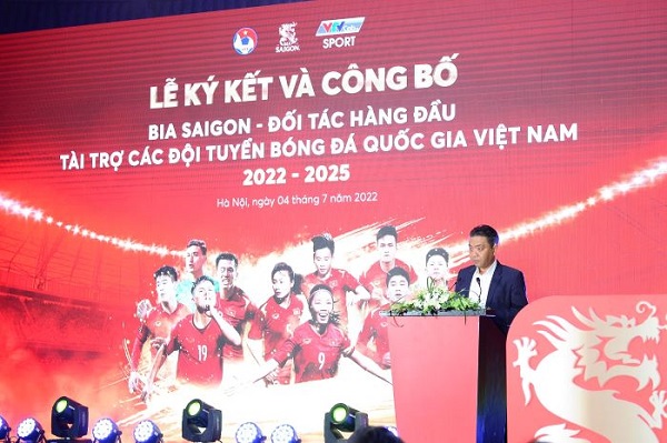 Mr. Hoang Dao Cuong - Deputy Minister of Culture, Sports and Tourism highly appreciated the attention and contribution of SABECO to Vietnam's cultural, sports and tourism activities.