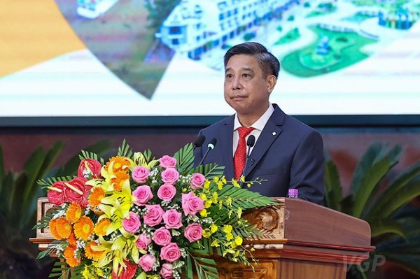 Chủ tịch UBND tỉnh Hậu Giang Đồng Văn Thanh phát biểu tại Hội nghị (Ảnh: VGP/Nhật Bắc)