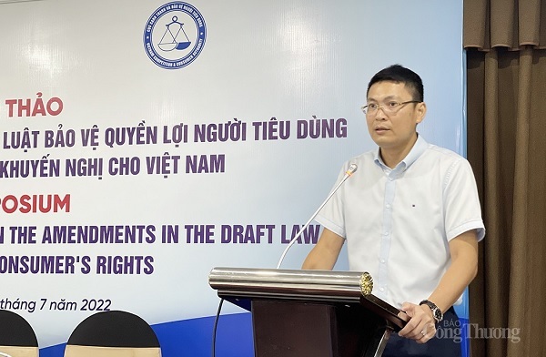 Ông Trịnh Anh Tuấn - Phó Cục trưởng Cục Cạnh tranh và Bảo vệ người tiêu dùng phát biểu tại Hội thảo (Ảnh: Báo Công Thương)