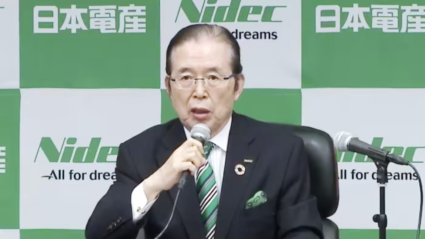 Người sáng lập và Giám đốc điều hành Nidec Shigenobu Nagamori đã đổ lỗi cho Chủ tịch kiêm Giám đốc điều hành Jun Seki về kết quả hoạt động yếu kém của công ty. (Ảnh chụp màn hình từ trang web của Nidec)
